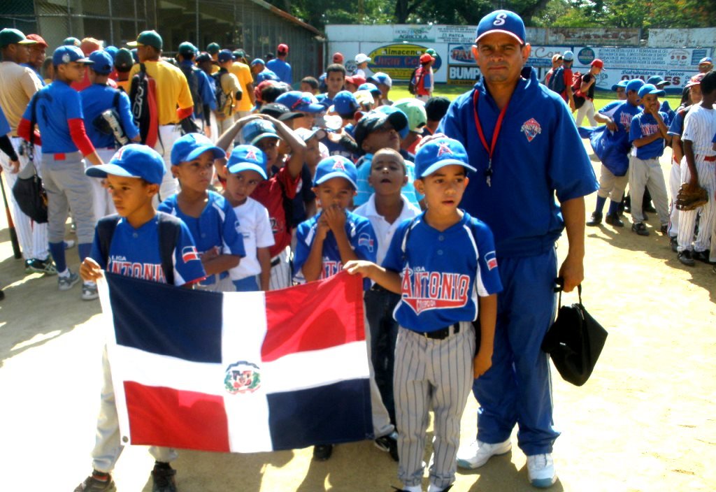 Liga Antonio Concepción inaugura XXIX Torneo Aniversario de Béisbol 2013